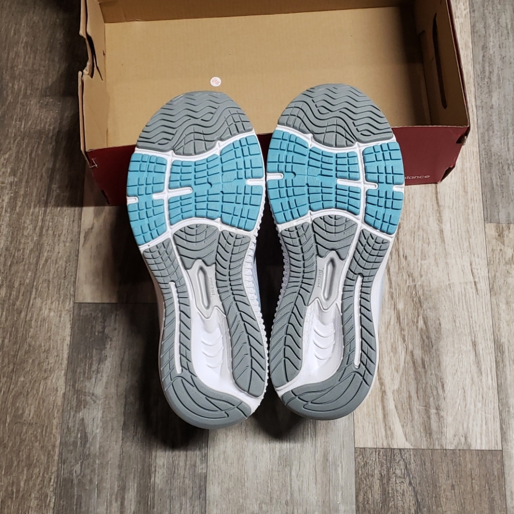 NIB New Balance - Picture 5 of 6
